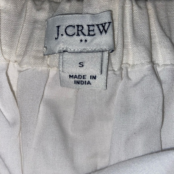 J. Crew Factory Navy Blue Floral Embroidered Skirt in White- Size Medium - Picture 5 of 6